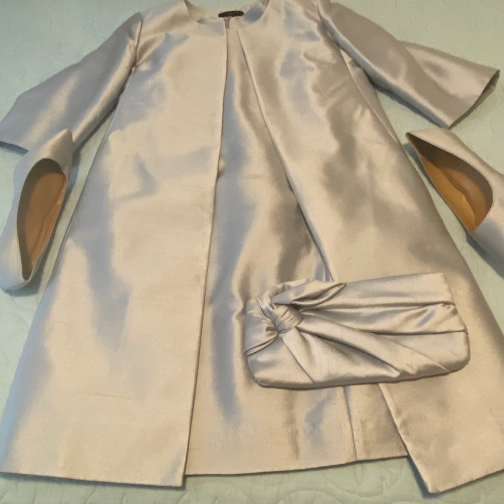 Silk shantung sleeveless dress with matching jacket